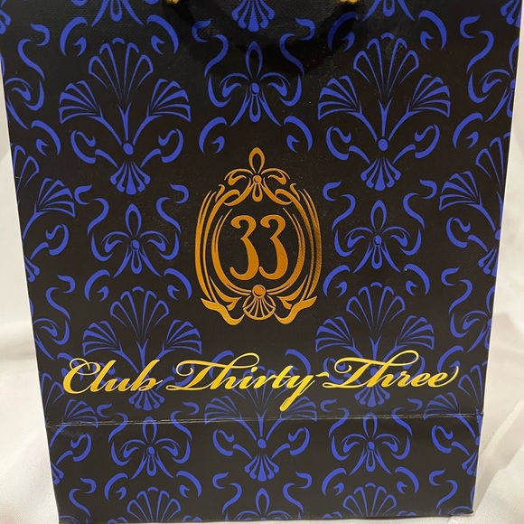 Club 33 Disney Park Exclusive Gift Bag - Picture 2 of 6